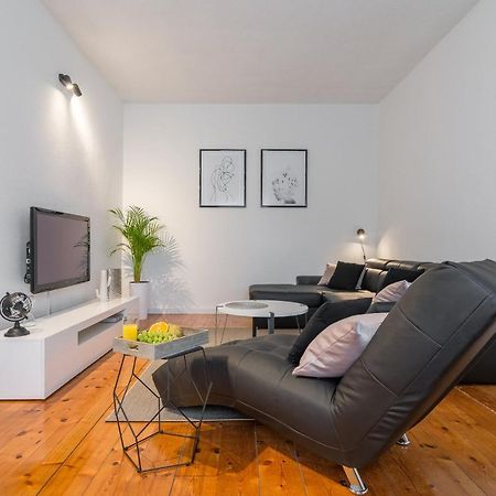 Olive Gardens Apartment พรีมอชเตน ภายนอก รูปภาพ