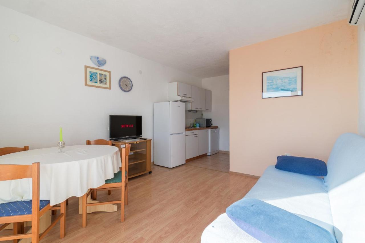 Olive Gardens Apartment พรีมอชเตน ภายนอก รูปภาพ